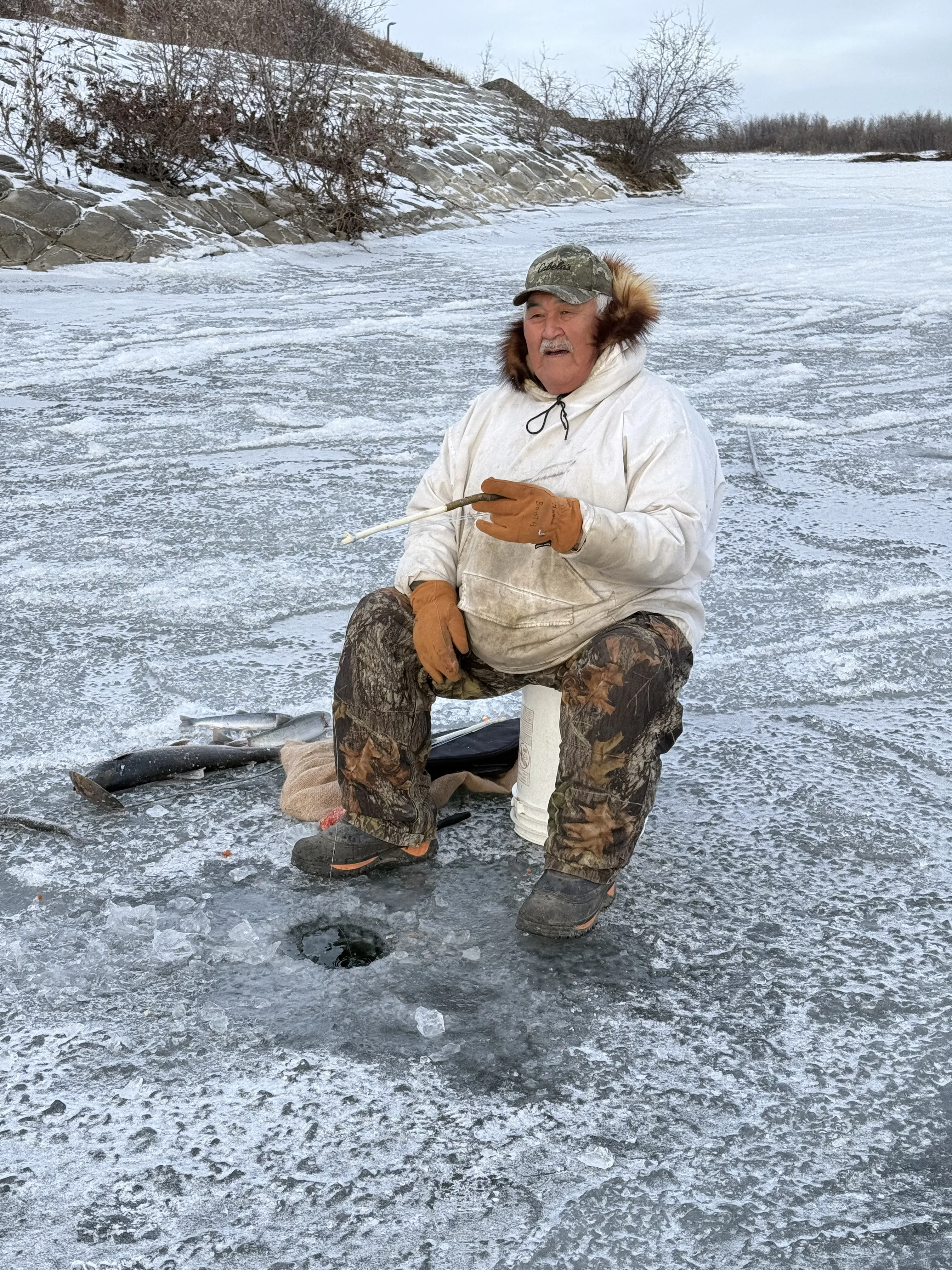 Late-year village visits, community gatherings, and cold-season preparations.